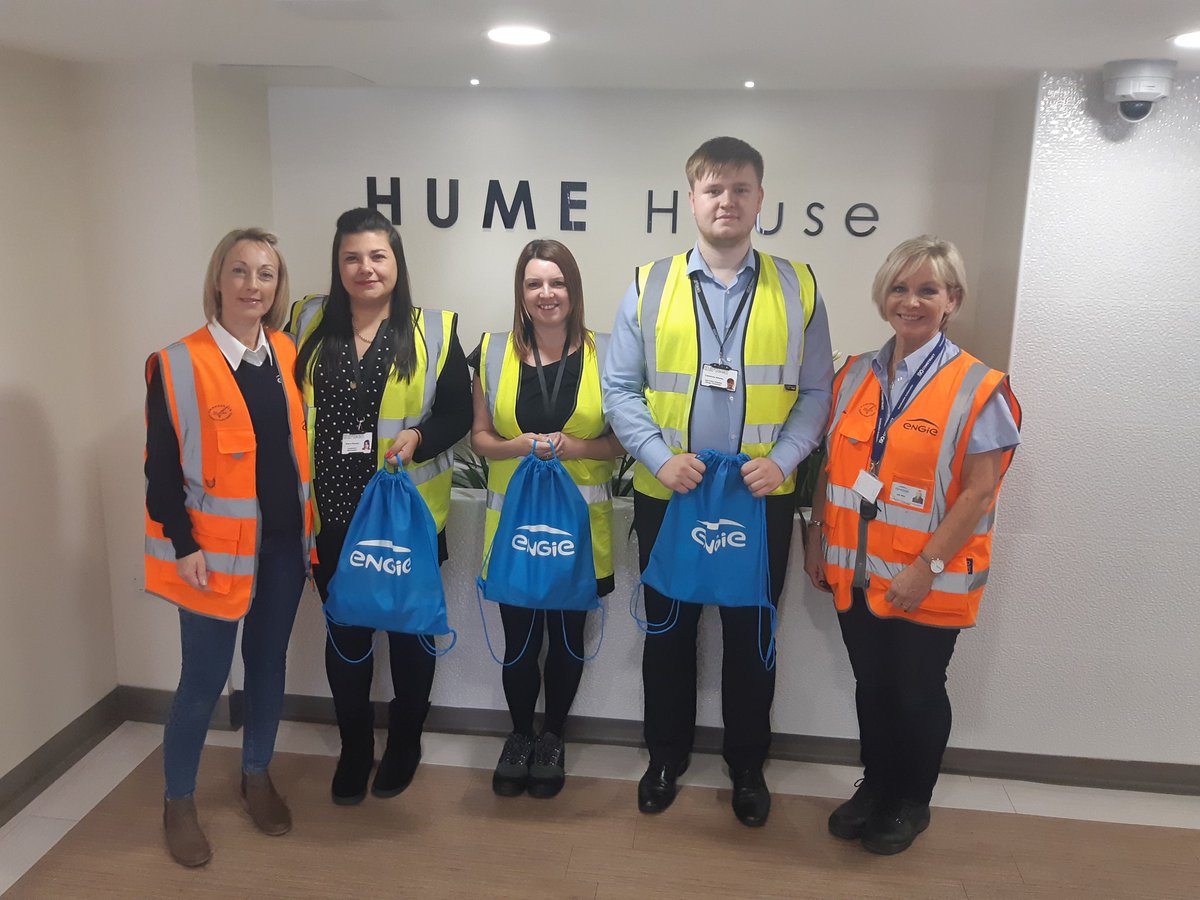 Thirteen_KeriD's tweet photo. As part of customer services week a few members of our team have gained some invaluable experience job shadowing with our site team from engie. @ENGIEgroup @Thirteen_Group #CustomerServiceWeek #workingtogether https://t.co/kTh8EszOxk