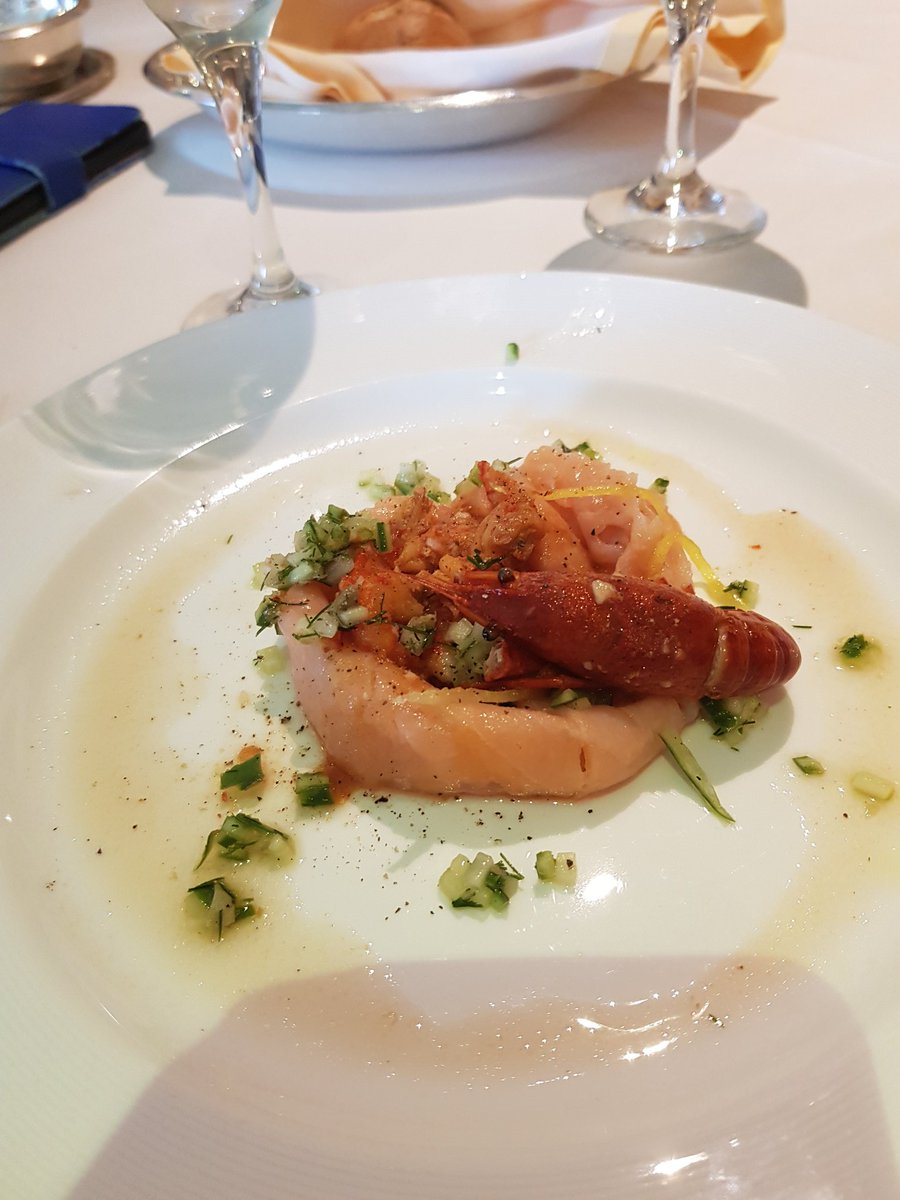 YNGetaway's tweet image. 🍽  Lunch on Board  🍽

What amazing food we had whilst on our #SaphirePrincess ship visit.
The Pizza was the best I have ever tasted. So fresh and scrumptious.
They literally had to roll me off the ship.
#YourNextGetaway #PrincessCruises #Cruises #WinterCruise #SummerCruise