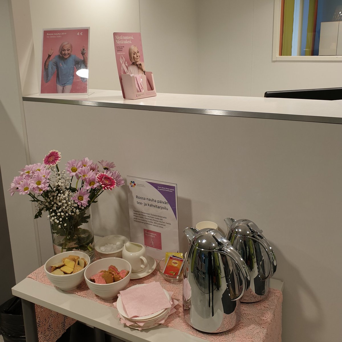 Hyvää Roosa nauha -päivää! Tarjoamme tänään <a href="/PirSyRy/">Pirkanmaan Syöpäyhd</a> kahvit asiakkaillemme teemapäivän kunniaksi. #roosanauha #syöpäjärjestöt #pirsy