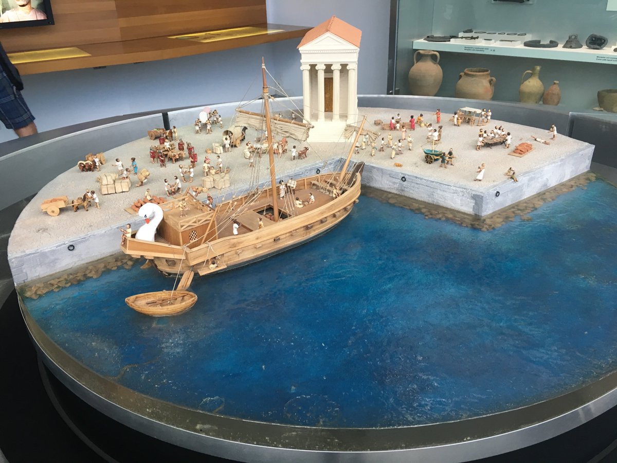 ElPortusUK's tweet photo. Cartagena is 15 minutes drive from El Portús and is packed with great things to see, such as Spain's national underwater archaeology museum, ARQVA. One set of displays is models of Cartagena through the ages. https://t.co/lVil3xE422 https://t.co/oegNW2kx7S https://t.co/R9t1ssgTQD