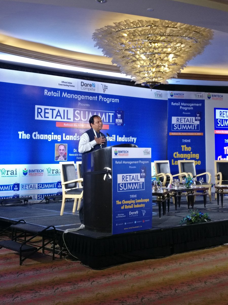 RetailiaBimtech's tweet photo. CK Kumaravel sharing the journey that how he and his wife created Natural salon and spa. Story of nothing to everything. #RetailSummit #RetailManagementProgram @BIMTECHNoida #RadissonBlu @directorBIMTECH @mkpandey67 @veenusharma10 @AnupamVarma46 @SaloniSinha29 @mkrpant https://t.co/ypZJU76t0q