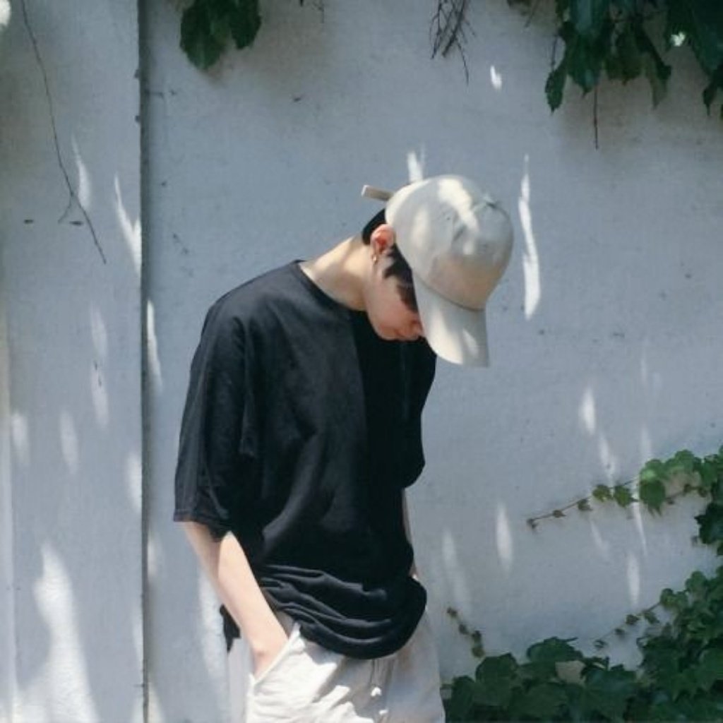 chimon_n's tweet photo. แฟนไม่ดีก็หาใหม่ แฟนไม่ใส่ใจก็หาเพิ่ม
Rt = ff
❤ = dm https://t.co/6UiAeYZ9xv