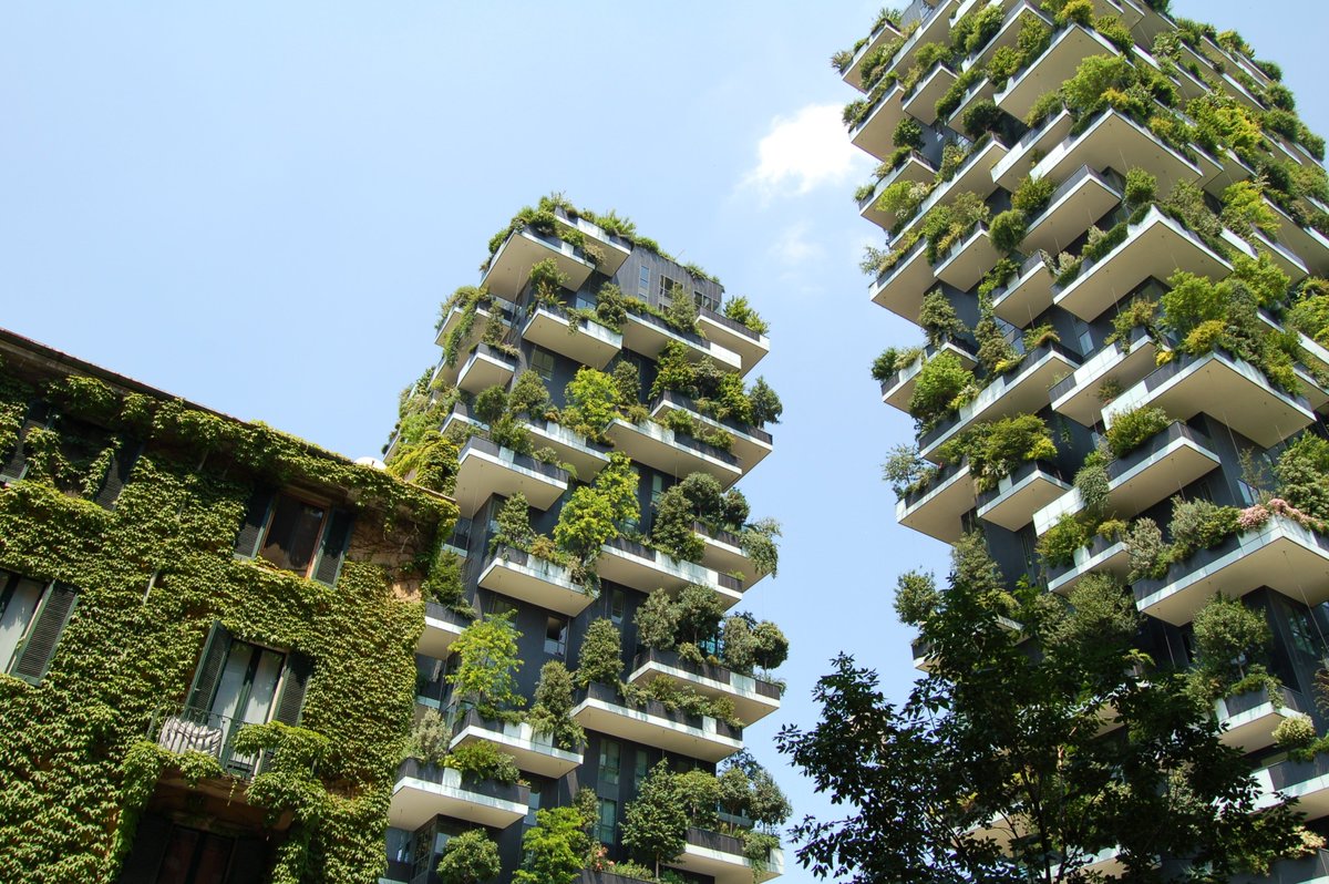 Sustainable investment: we know it makes sense, but the question is; how do we achieve this in practice? Felicity Beasley looks at what is needed to create long-term value from buildings. 
Read the full article here: bit.ly/324QSPl  
#ESG #RealEstate