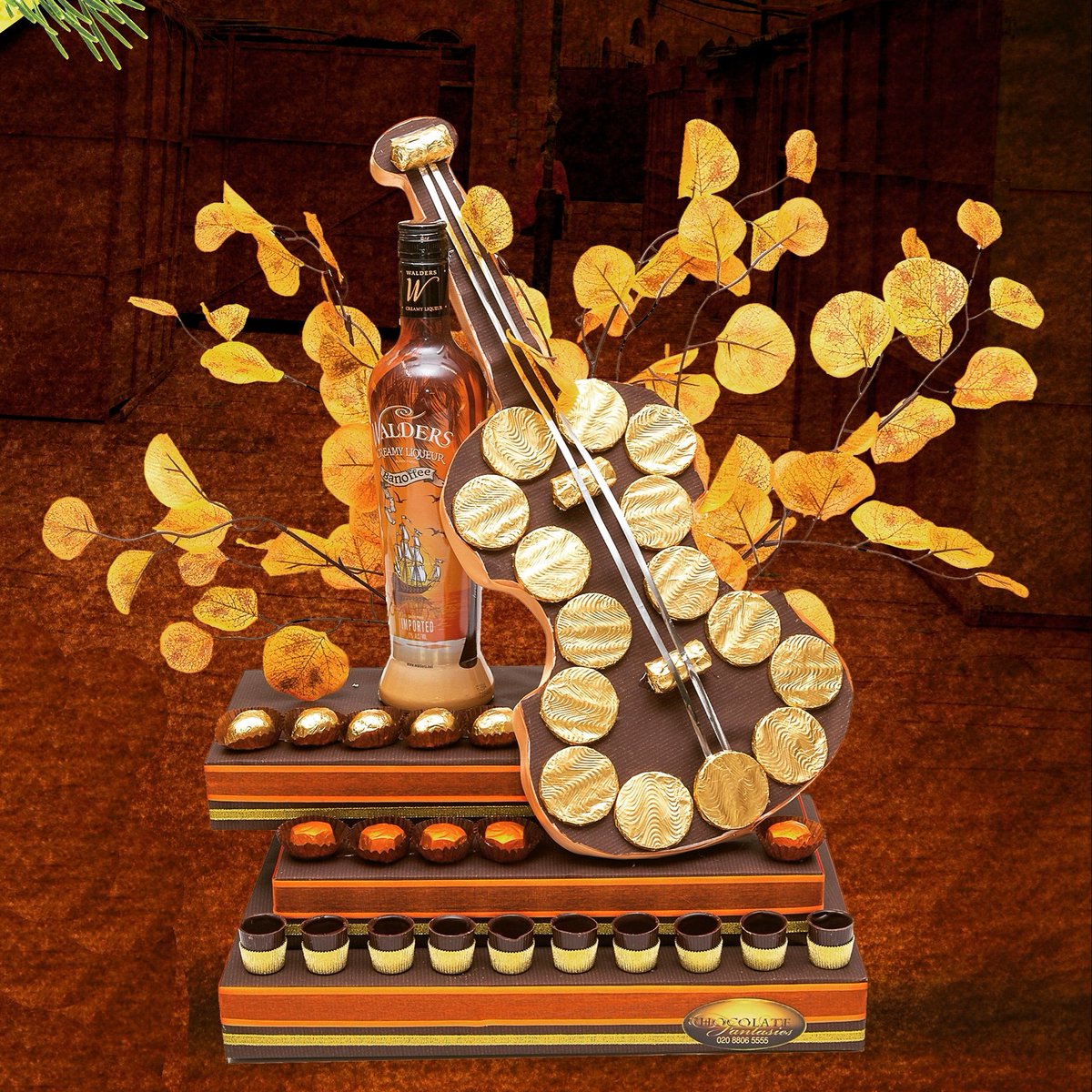 KosherChoc's tweet photo. Celebrate in glory! 
With our large verity of chocolates and gifts you can truly celebrate, visit us in store or online at https://t.co/F6I99TBW65 #chocolate #chocolatefantasies #chocolategifts #sukkot #sukkah #chocolategift #chocolateuk #gift #giftboxes https://t.co/nMchs9I5ba