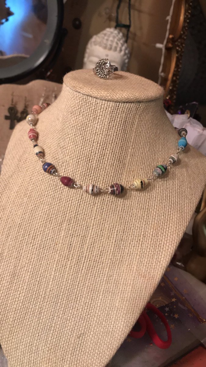 puttmeon's tweet photo. handmade rosary chain w recycled paper beads ♻️ one of my fav rosaries to make! 

#handmadeintheUSA #handmadejewelry #smallbusiness #shopsmall #supportsmallbusinesses #ring #necklace #craft #boho https://t.co/ET4357FcWz