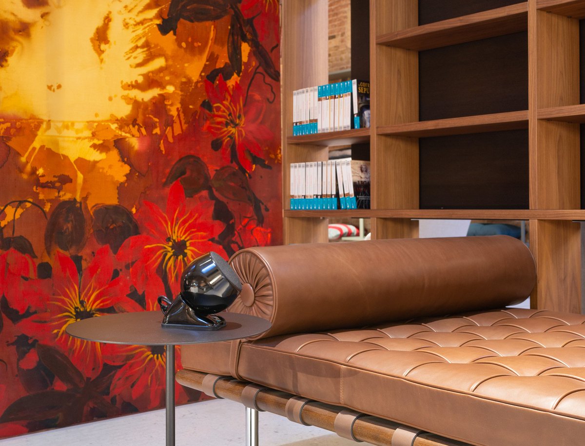 Altavoces Serie Sat3 de @Truaudio mostrados en Linea Barcelona, showroom de referencia y multidisciplinar que cuenta con la colaboración de nuestro dealer @pdbstudio.
👁‍🗨Vídeo: bit.ly/35n8QPe
👁‍🗨Catálogo comercial: bit.ly/2MxsQGf
👁‍🗨Manual: bit.ly/2VEXDoU