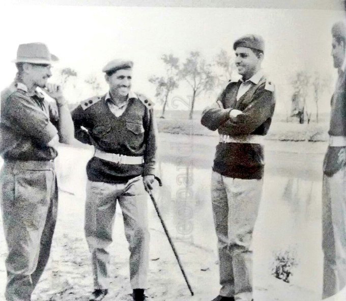 8 #RunawayPakArmyFor all their bluster about 'Hindu Morale' in 1965, they folded up pretty fast when the Jats came calling!Photo: Lt Col Desmond Hayde, MVC, CO 3 JAT Indian Army along with Pakistan Army officers of Frontier Force, at Hudiara Canal after Ceasefire