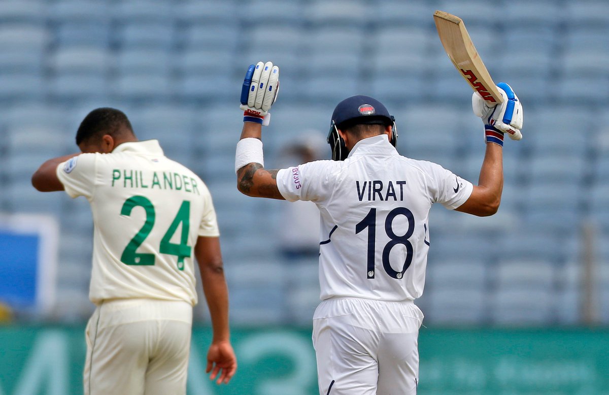 Virat Kohli has moved past Sir Donald Bradman in scoring his seventh Test double century cricket.com.au/news/virat-koh… #INDvSA