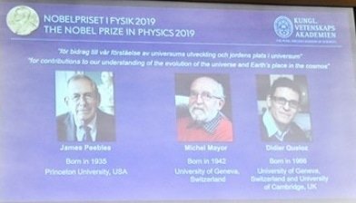 #2019 yılı #Nobel ödülü #fizik alanında sahiplerini buldu.
#JamesPeebles, #MichelMayor ve #DidieerQueloz ödüle layık görüldü.