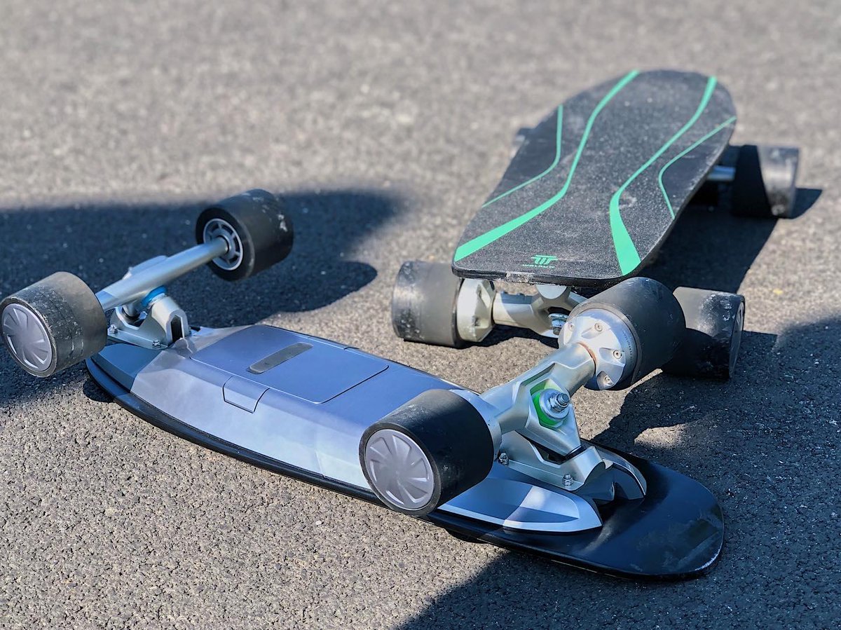 WALNUTT_Global's tweet photo. Enjoy the October sunshine. Tag a friend that you'd like to ride SPECTRA X with!!
.
.
#spectrax #spectraxmoment #ride #rideable #gear #electricskateboard #eskate #skateboardingisfun #esk8 #productphotography #innovation #rideinstyle #ridethefuture #october #vibes https://t.co/QWnV2nhZpW