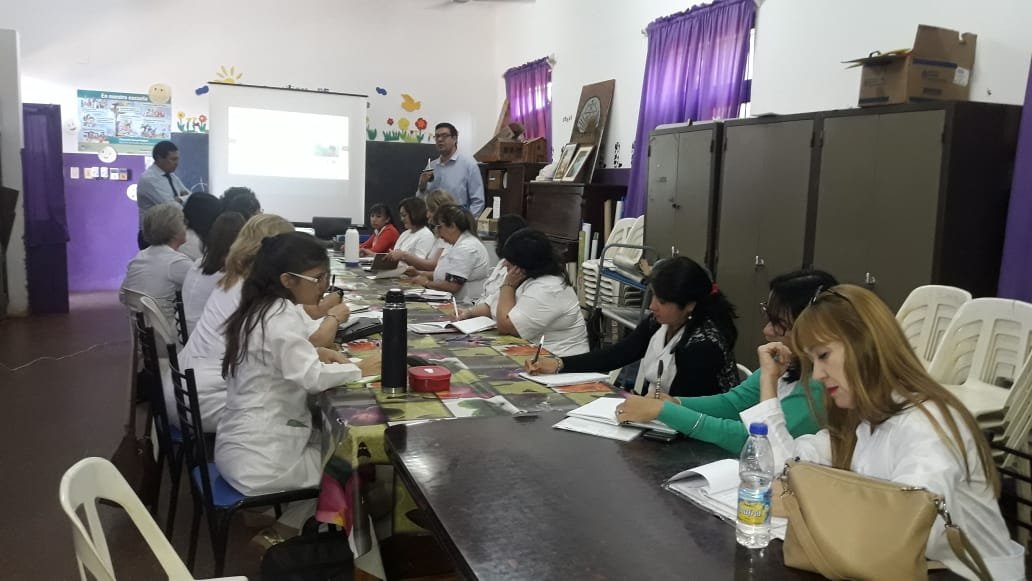 Miercoles 9 y jueves 10 encuentro con directores #programasobreedadyrepitencia. Nos preparamos para jornada de capacitación Obera y San Ignacio <a href="/mariluleverberg/">Stella M Leverberg</a> <a href="/DoraSGallardo/">DoraGallardo</a> #capacitacionenservicio #misionerismo <a href="/udpm_misiones/">UDPM</a> <a href="/ivonneaqui/">𝑰𝒗𝒐𝒏𝒏𝒆 𝑨𝒒𝒖𝒊𝒏𝒐</a> <a href="/herrerayflia/">Oscar Herrera Ahuad</a>