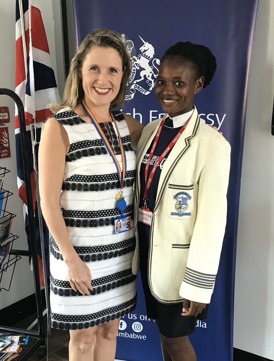 Melanie Robinson tweet media