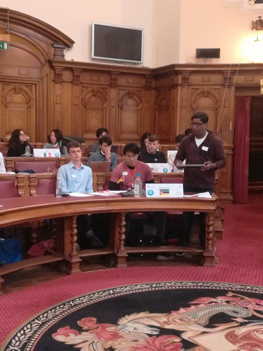 WCIA_Wales's tweet photo. Delegates from #Mozambique 🇲🇿kick off today's #MockCOP #Cardff
"When it comes to the environment, short term gain cannot excuse long term gain.
Rising sea levels threatens our coast, lands are becoming arid. Response to this crisis needs every country's involvement." https://t.co/RGbr0gwggh