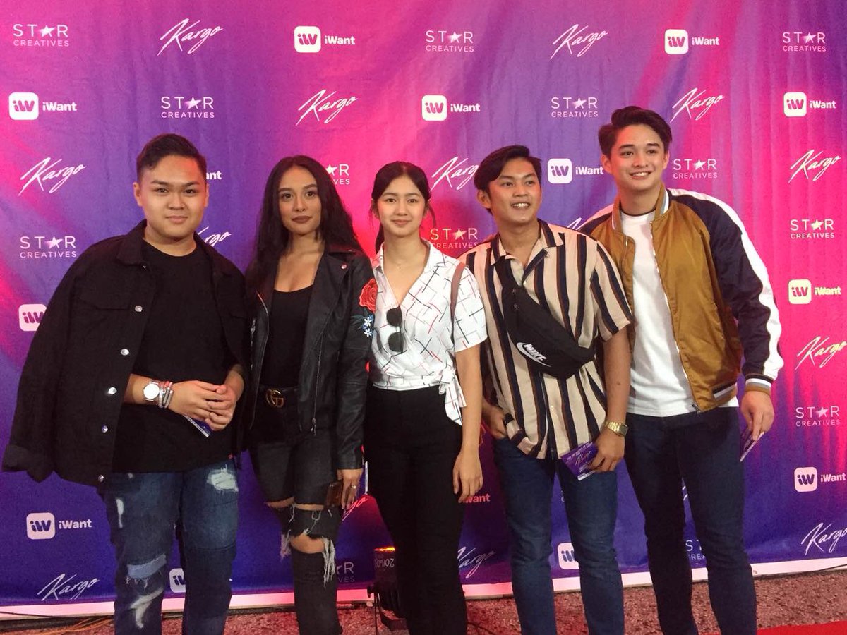 iamjamesbanaag's tweet photo. pbb otso’s gabby, shawntel, batit, lance and kaori attend #KARGOCelebAndMediaNight https://t.co/uL2dULpLkn