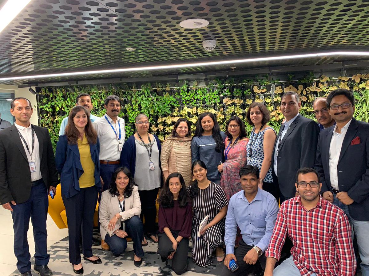 latasingh2000's tweet photo. Risk Nahi Lena Hi Risk Hai ! Amazing session by @sinha_arunima at IBM town hall. Inspired and in awe of her grit and determination.@deepalinaair @PunjabiYukti https://t.co/uqvNJyBRMa