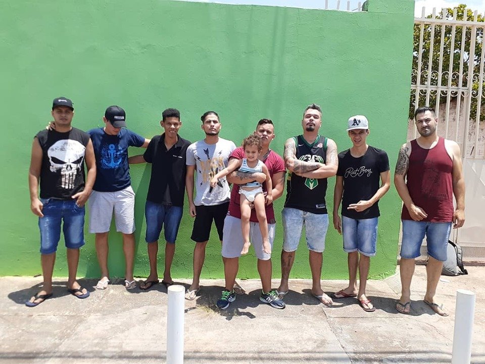 yanoliveirathm's tweet photo. Bonde Dos Massificado bom final de semana a todos essa equipe e show de bola
#thmproduções #tropodeelitebarbearia #tpideia #massificou #caixapostal
#EquipeTHM https://t.co/exF34KVG54
