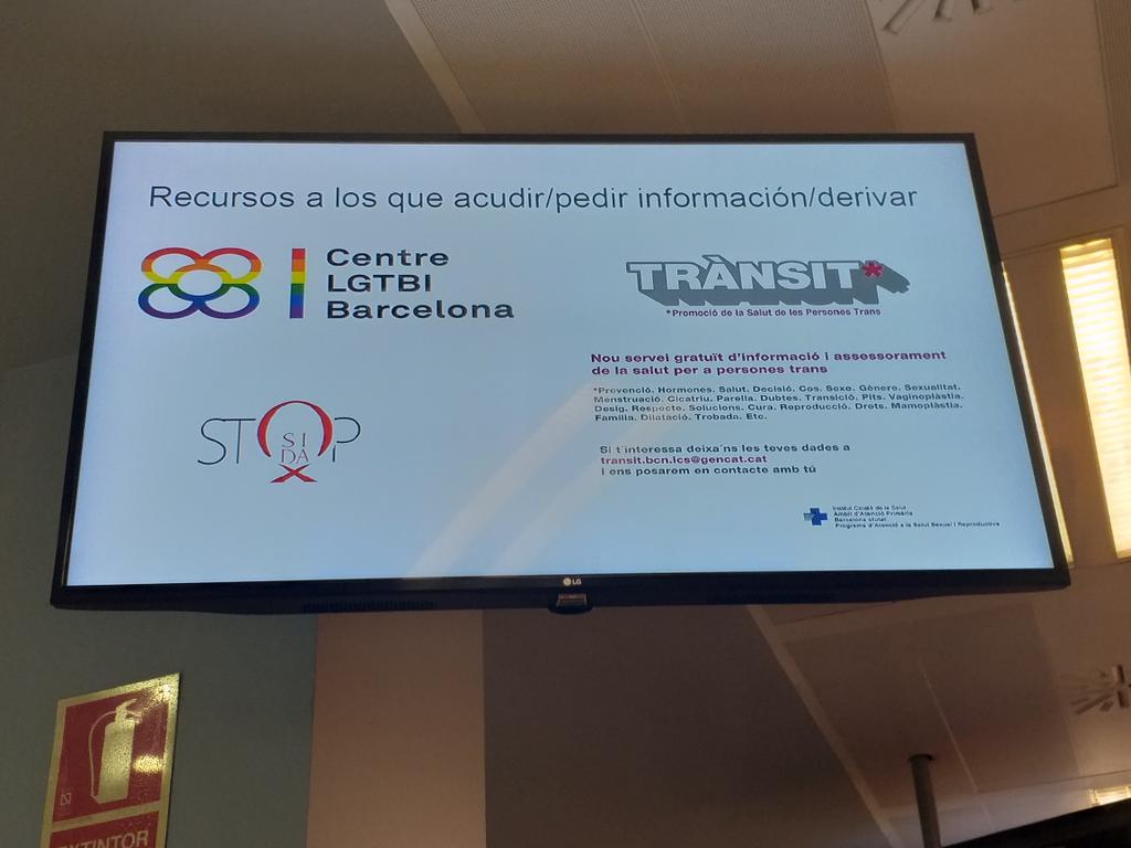 esquinas_pau's tweet image. Espectacular &quot;Els gèneres i la Salut Mental&quot; en las 8a Jornada Catalana d&apos;Infermeria de Salud Mental.
SIN PALABRAS.... #InfSM8JC #ascisam #infermers #salutmental #drogodependencias #coib #jornadas #compartir