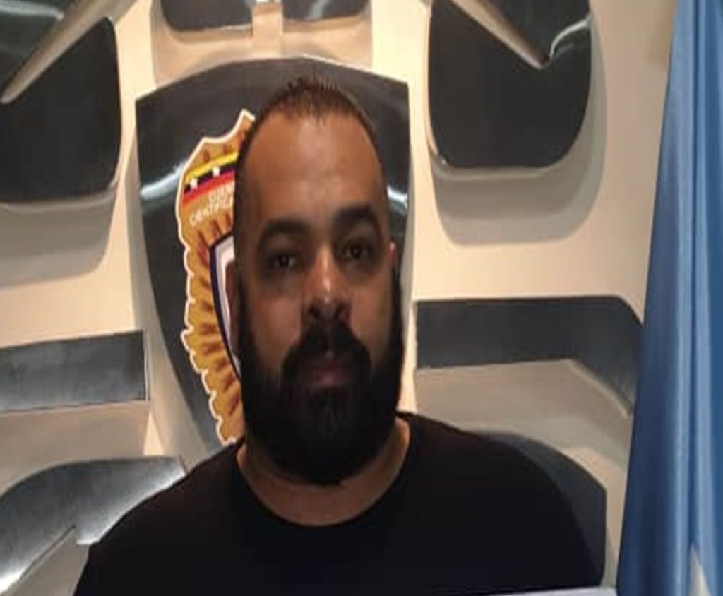 EjeCicpc's tweet image. La aprehensión de los involucrados se efectuaron en Plaza Capitolio, entre esquinas La Bolsa y Padre Sierra, parroquia Catedral y la autopista regional del centro, kilómetro 18 estado Miranda, indicó Douglas Rico.