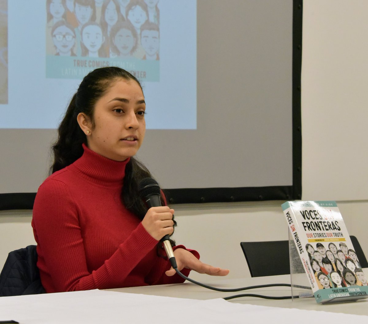 lanawong01's tweet photo. Happy #InternationalDayoftheGirl and #HispanicHeritageMonth! So proud of Rosa,  @shoutmousepress's #FirstGen Latina author of 'Voces Sin Fronteras,' for sharing her story w/ @GlobalMindEDorg: https://t.co/WteBaQWSJN https://t.co/raKQkZdn5R