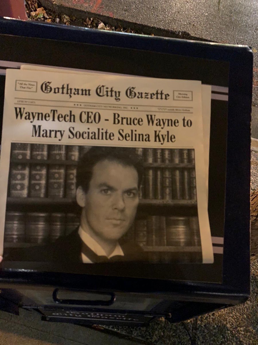 Newspaper on the set for Crisis on Infinite Earths