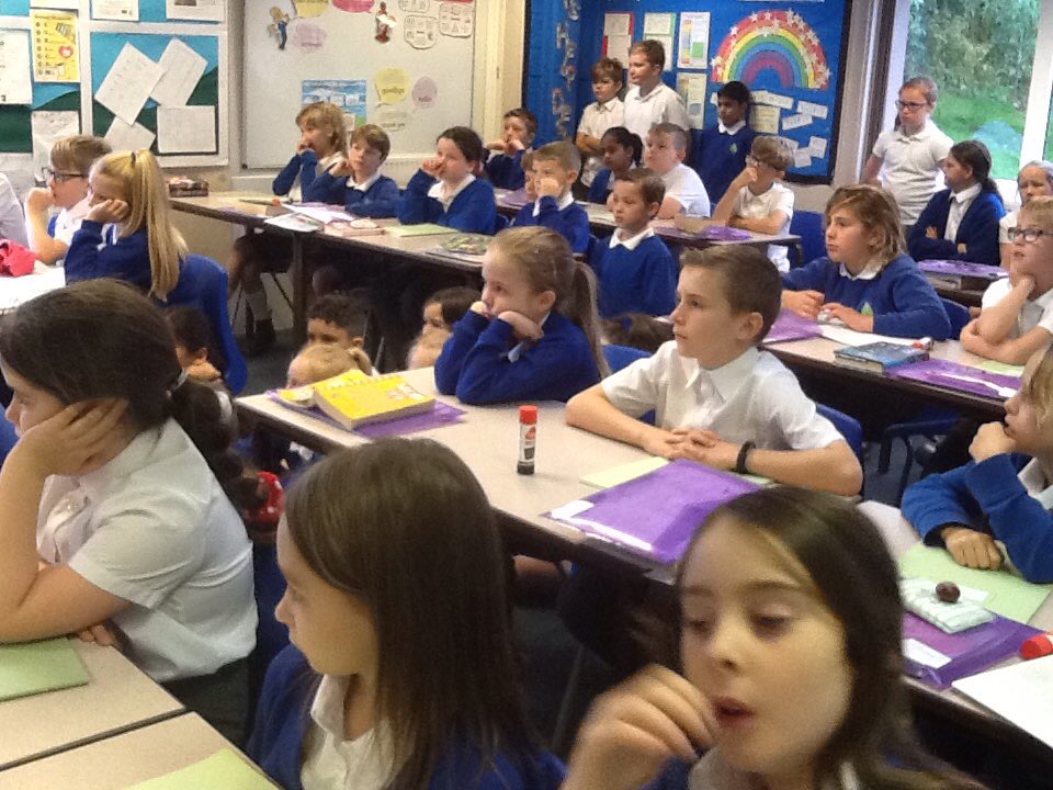 BattyefordY5's tweet photo. Year 5 learned all about Batley Food Bank this morning. We are all eager to support the charity and help those in need @Battyeford https://t.co/oIHhhHcM4A