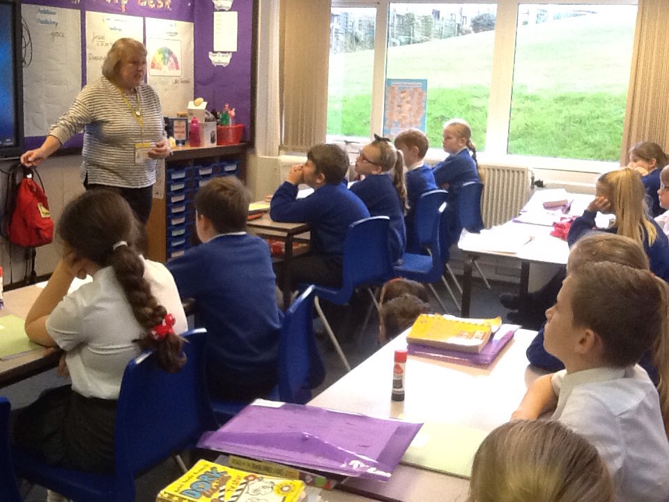 BattyefordY5's tweet photo. Year 5 learned all about Batley Food Bank this morning. We are all eager to support the charity and help those in need @Battyeford https://t.co/oIHhhHcM4A