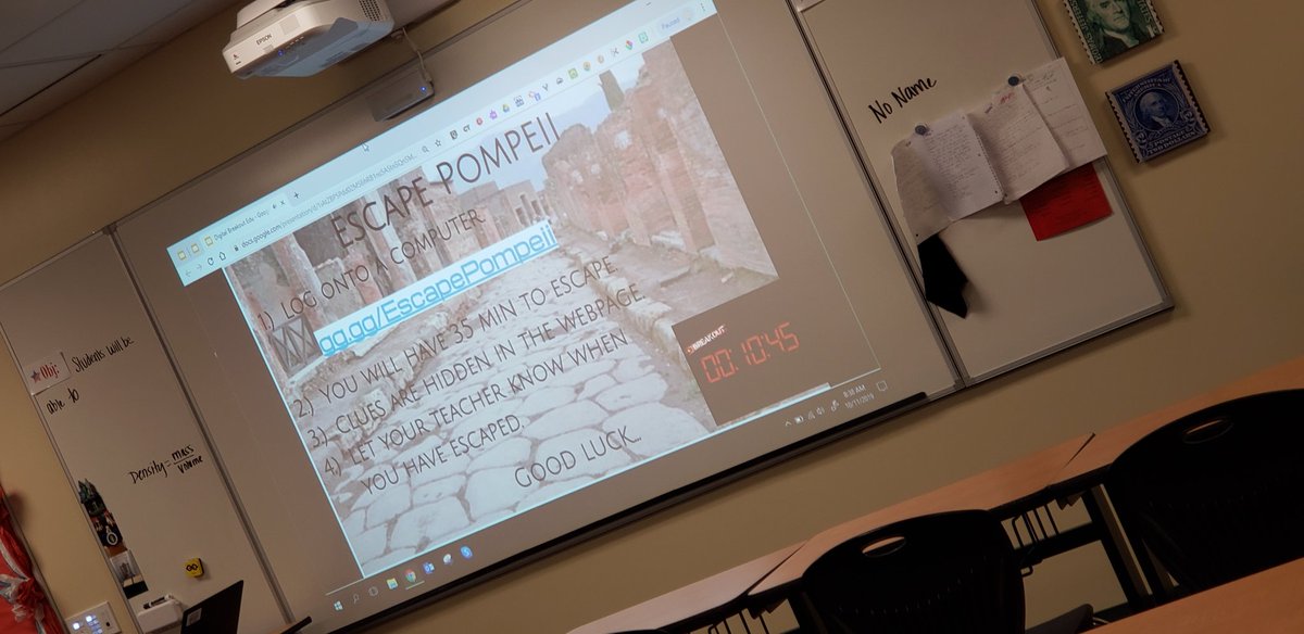 CarrollCurric's tweet photo. Digital escape rooms, Hashtags and Makerspaces.....teachers learning new ways to plan highly engaging activites for students. @Carrollisd https://t.co/fIp7AU4CLt