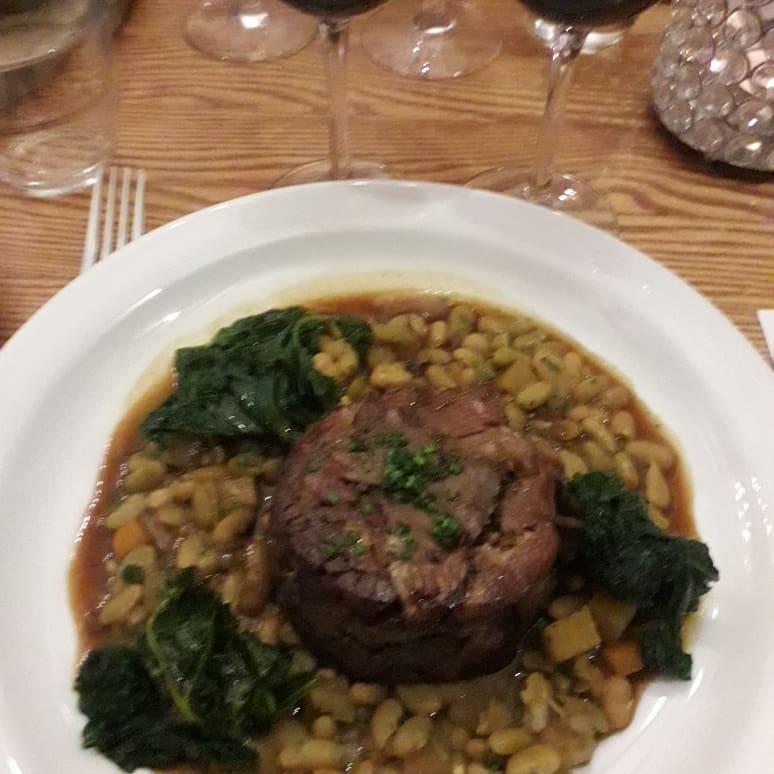 fineclaret's tweet photo. Fab @ampswines Rioja Dinner in conjunction with @bluebellglinton. Brilliant menu and wines thankyou to all at The Blue Bell for your hospitality, help and support 🍽🍷👌 #wine #winedinner #glinton #oundle #peterborough @valencisorioja @Cvne @BoutinotWines @vindependents @Vintae https://t.co/R6yyqJKWkp