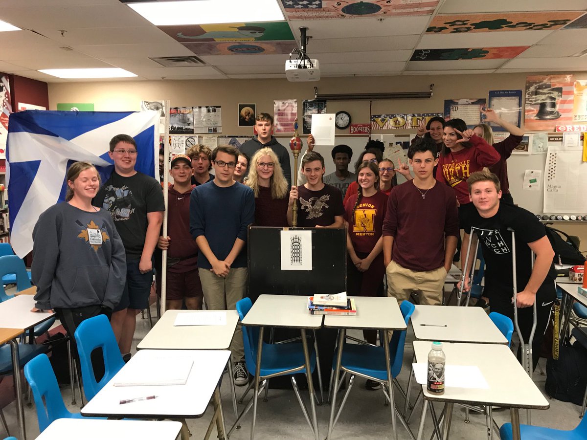 bradyjcompgov's tweet image. And Mock Parliament begins with Period 5/6 #Stylin’ #APComparative