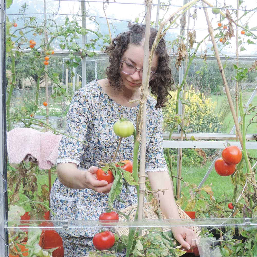 Laura's been busy making Liberty dresses again.  This one uses a gorgeous fabric from the new classics 2019 / 20 and is called Libby.  A beautiful ditsy floral which works perfectly with a touch of lace #Libertydress #classics alicecaroline.com/blog