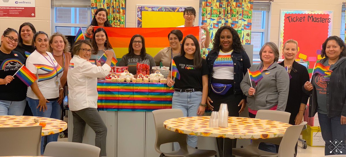 Grizzlies celebrating #AISDPride 🏳️‍🌈🌈@GTGrizzlyBears #AllAreWelcome