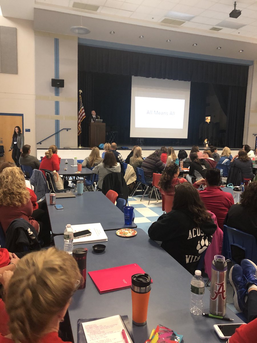 drpaulajbailey's tweet image. Thank you to DESE Commissioner Jeff Riley for your inspiring words about educating ALL students. ⁦@AcushnetPS⁩ #WildcatPride #ProfessionalDevelopmentDay #TeachersAreSuperheroes #TwoSchoolsOneDistrict