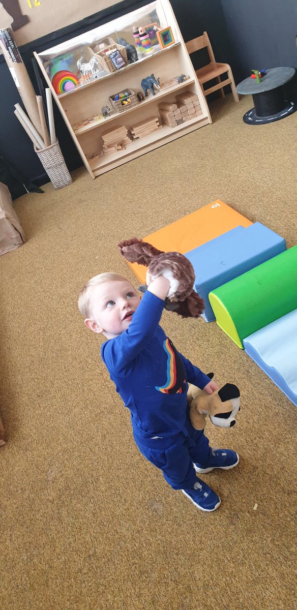 anfieldroadeyfs's tweet photo. Puppet fun in Baby Bugs today #babybugs #itsfunbeing2 https://t.co/9TIlkDGpWZ