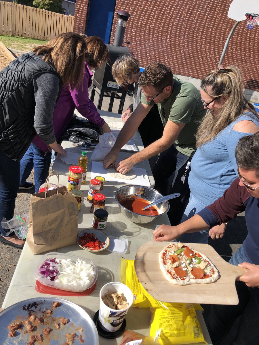ZachRBrain's tweet photo. When @DerekRhodenizer is in charge, PD means something very different. Best teacher lunch ever! @Stephen_Hurley @sarahlalondee @cherandpete @noasbobs #PizzaDough #individualizedPD https://t.co/CRJagRyVe0