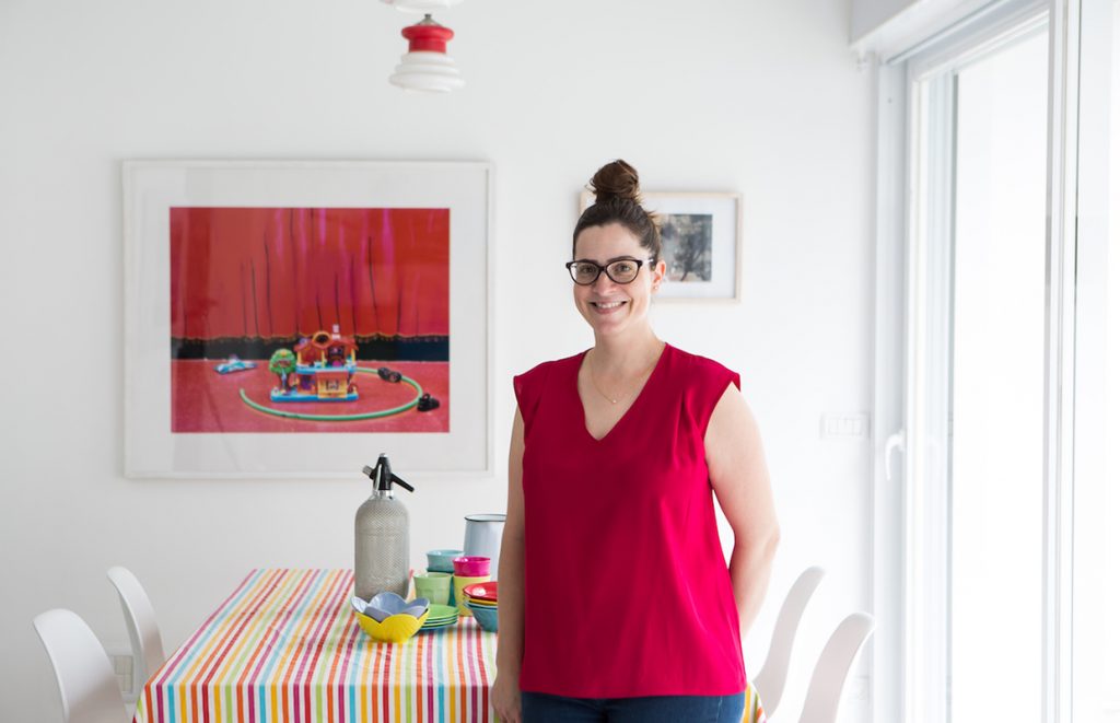 IsraelinSerbia's tweet photo. Iz Izraela na #ArtWeekendBelgrade dolaze Michal Baharav Uzrad ispred sajma umetnosti #FreshPaint u @TelAviv i Yael Hershcovitz, glavna producentkinja #JerusalemDesignWeek. One će 12.10. u 17h govoriti u #KCMagacin na AWB talks #3 / New horizons. #Izrael #Beograd #umetnost https://t.co/jea75Dp6wL