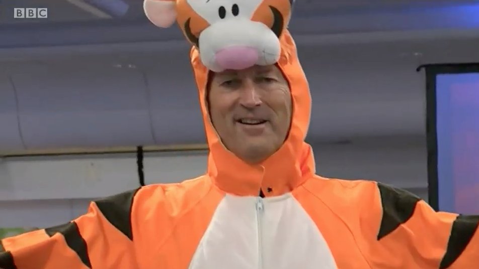 Watch the Ultimate Bounce-athon on <a href="/looknorthBBC/">BBC East Yorkshire</a> - 23.52mins lnkd.in/dSZAj3s
- thanks <a href="/peter_levy/">Peter Levy</a>. Plus we're now the reigning champs on the @compassfm show thanks to <a href="/tweetradioross/">Ross Carrick</a> 
Donate at tinyurl.com/y5r8kakb
#fridayfun #joinin #grimsby #givingback #greatcause