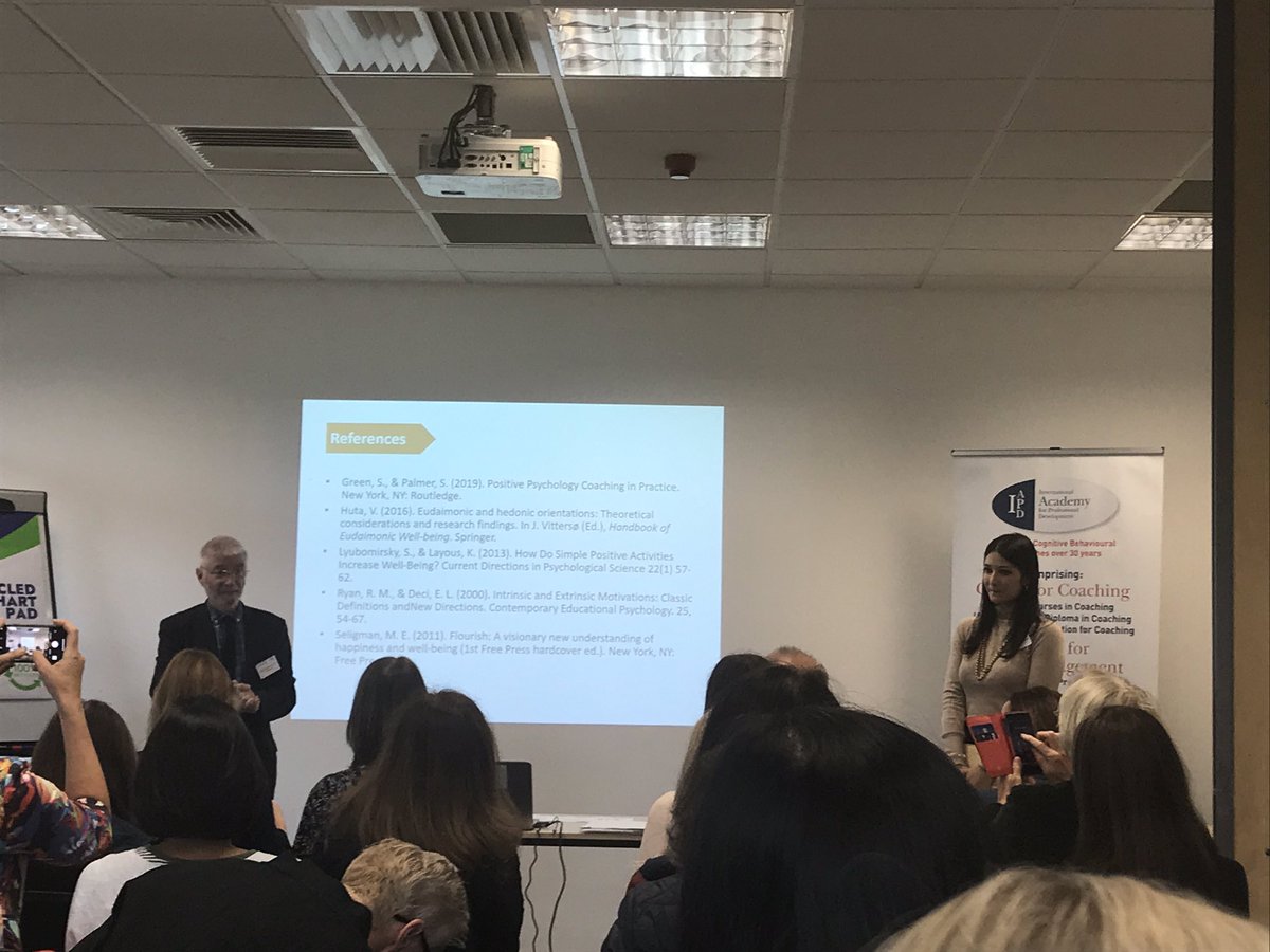 Joanna20925321's tweet photo. #greatpresentation #greatproject #wellbeing #isfcp #coachingpsychology @MarcelaAlmeidaAlves @stephenpalmer #evidencebased #positivepsychologycoaching https://t.co/l3I9UNdbw2
