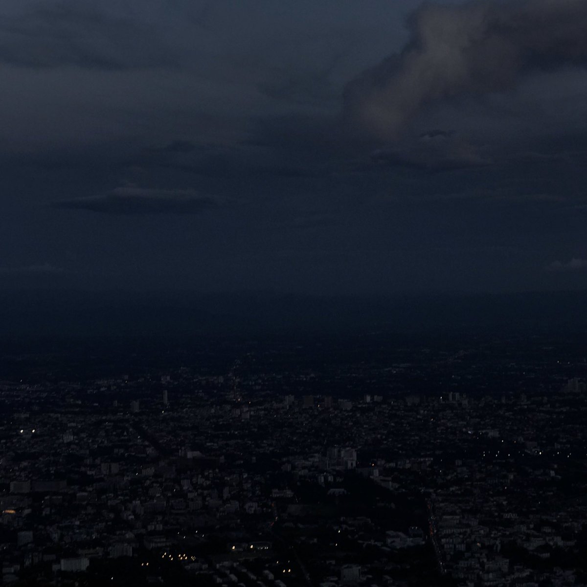 midnight blue tweet media