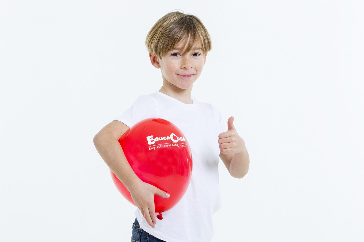 Just... #EducaChild 😎.
.
.
Have a nice weekend! 😺

#educachild #crecereningles #kids #niños #niñas #children