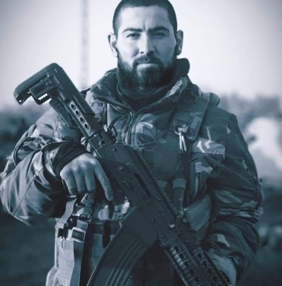 UzmFederasyonu's tweet photo. Barış Pınarı Harekatında Uzm.cvs.Abdulhamit Bilgen 

https://t.co/JgQd2erUJOş.Hacı Bebek ,

Uzm.çvş.Yunus Mermer 

Şehit olmuştur.

Rabbim mekanlarını cennet eylesin 

Cennette peygamberimize komşu olsunlar

Ailelerinin,Milletimizin,Camiamızın başı sağolsun 🇹🇷🇹🇷🇹🇷 https://t.co/KyXin5Z9bd