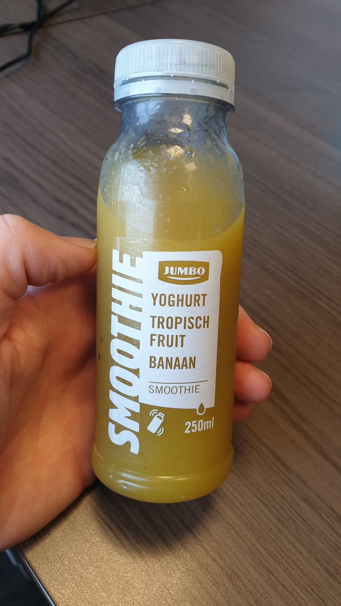 bartvdcasteel's tweet photo. @JumboSupermarkt dit is toch echt sinaasappel met kiwi. Verkeerd gevuld? https://t.co/5ADUPf6VbW