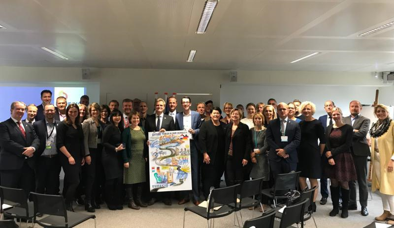 Rijnland Instituut heeft gepresenteerd in Brussel bij de European Week of Cities and Regional, op uitnodiging van de <a href="/EuregioDNL/">Euregio</a> en de @gem_coevorden