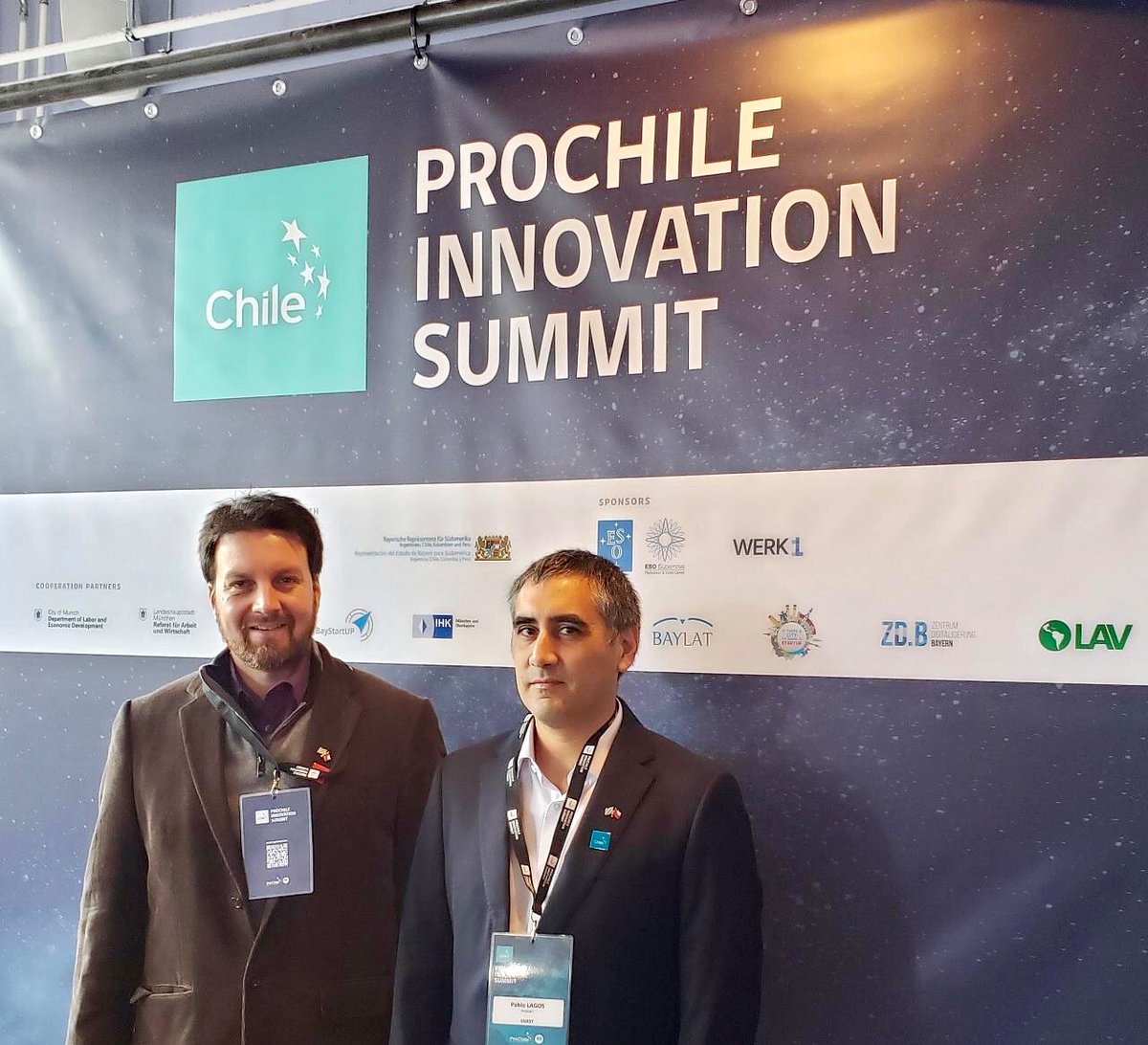 ProChile_Maule's tweet photo. Dos empresarios maulinos del sector #TICs #Toth y #Pyxsoft presentes en #ProChileInnovationSummit en #Munich!!! Felicitaciones!! 👏👏👊🚀👨💻 https://t.co/EcdqhYxxeP