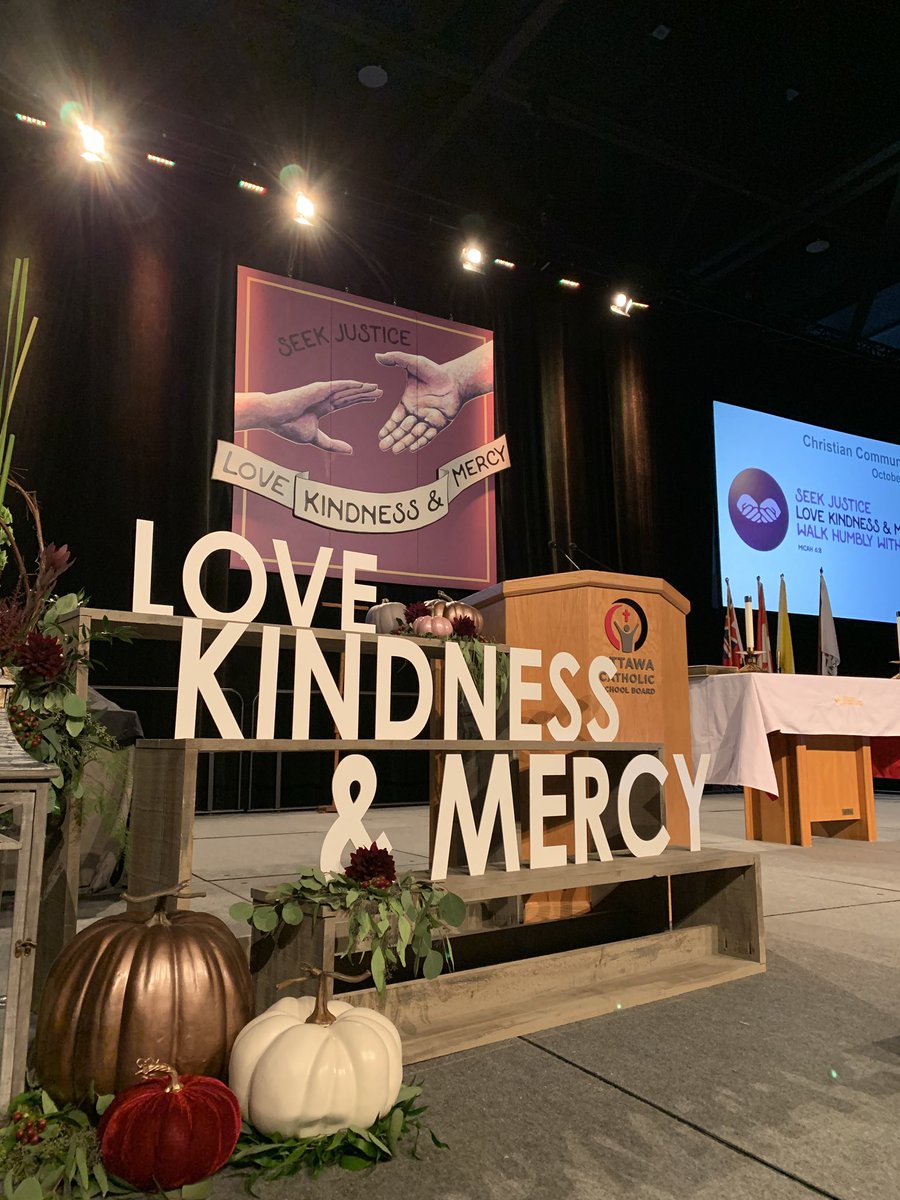 OttCatholicSB's tweet photo. We’re excited to welcome our #ocsb staff for Christian Community Day! #ocsbCCDay #PDDay https://t.co/K5D0vpK0Pg