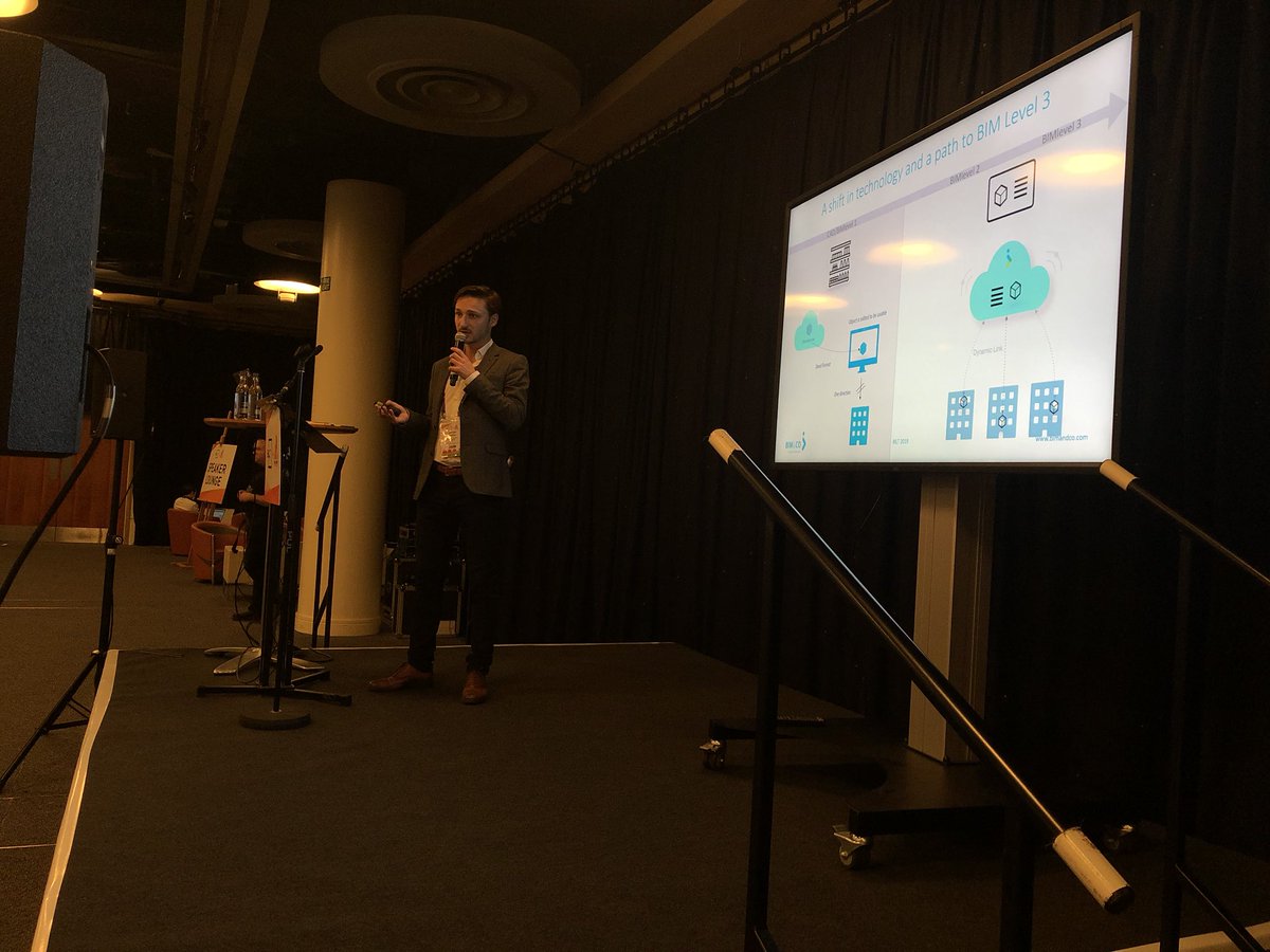 vmalemanche's tweet photo. How to have the right data at the right time in your model objets @bimandco @BIMerlioz https://t.co/6FJ8NXvzaV