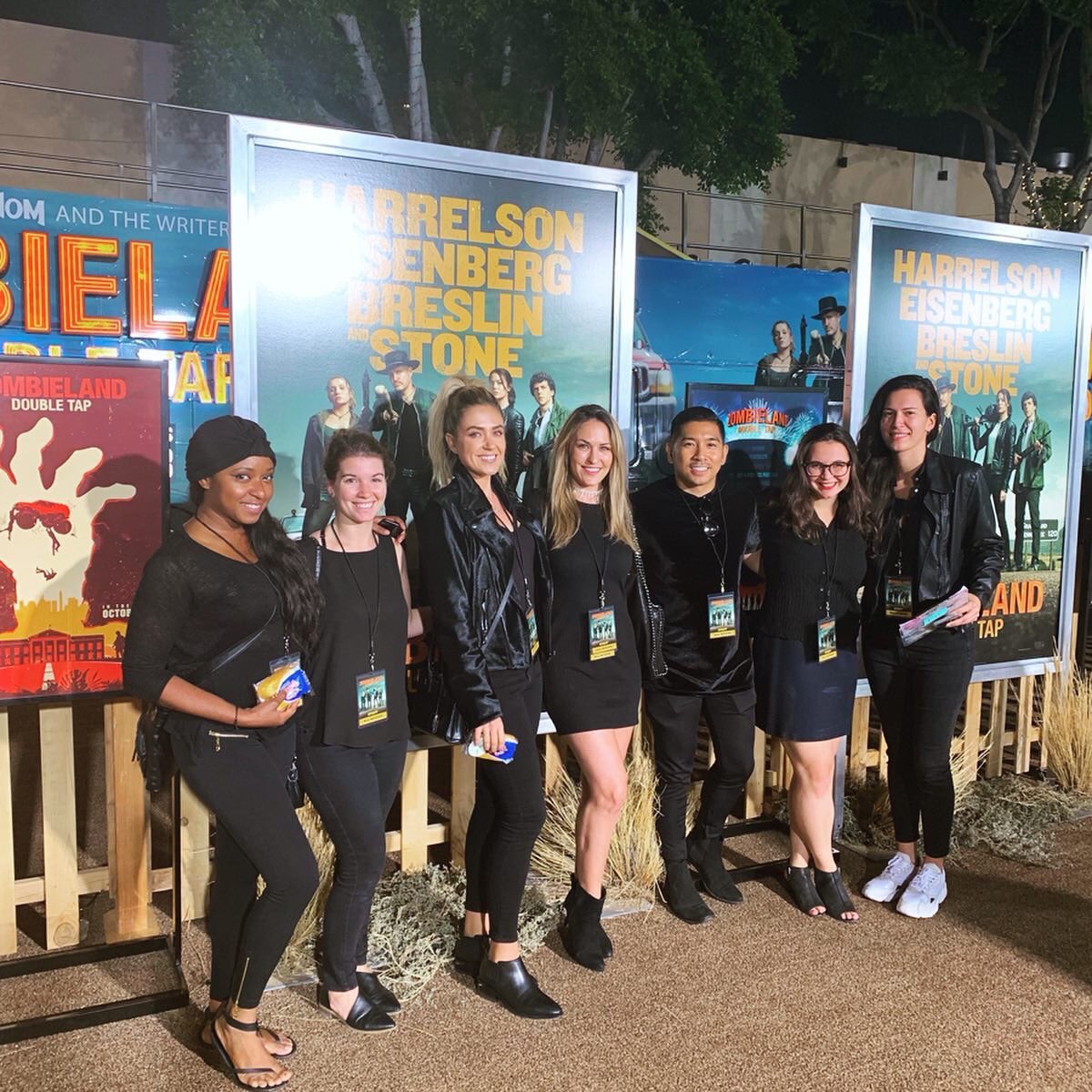 NicolaParish's tweet photo. Special thanks to my team for holding down the fort for me last night in Los Angeles for the World Premiere of Zombieland: Double Tap #lovemyteam #lovemyclients #lovemyjob #dreamteam #zombieland #zombieland2 #la #redcarpet #premiere #premierelife #work #parishpr #pprla https://t.co/evRmvlA2AM
