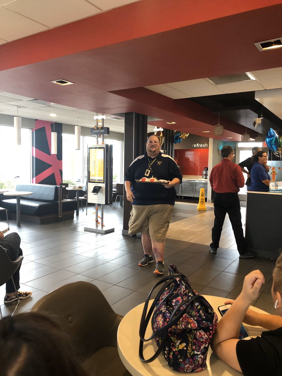 DeltonaElemAP's tweet photo. WHMS McTeacher night was a success! Thank you to the staff who volunteered and a special thanks to parents and students who supported our fundraiser! #SOARWHMS https://t.co/S0COkko4mH