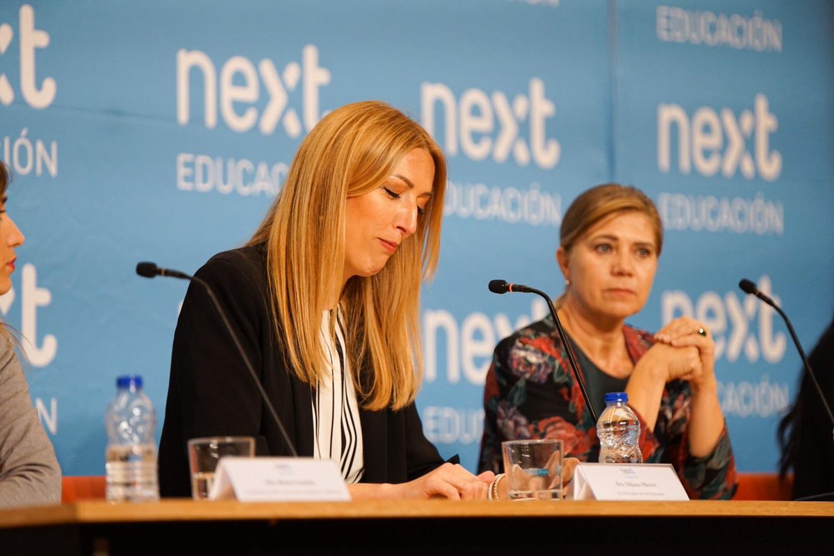 Nextibs's tweet photo. Presentamos a la Dr.@MiljanaM, jefa de estudios de #NextEducación y coordinadora de los #Másteres de #BigData y #Ciberseguridad #ClaustroNext https://t.co/6jWE5U1SWA