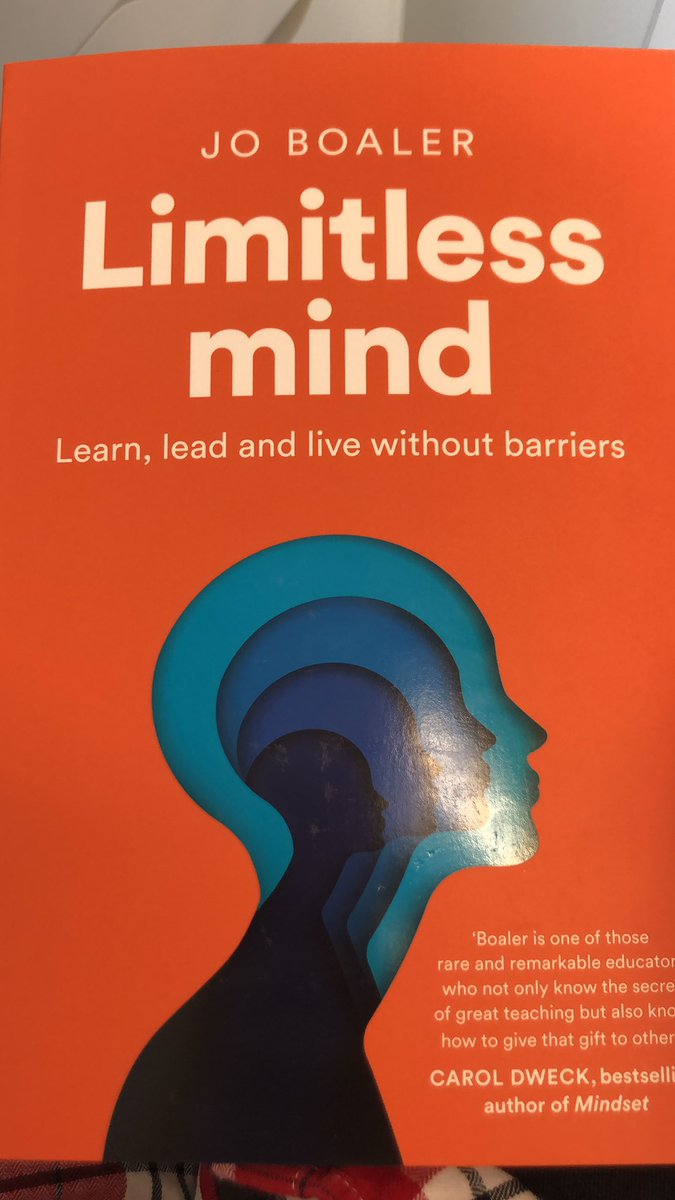 Looking forward to some holiday reading. Thank you <a href="/Fiona12Moss/">Fiona Moss</a>  and @MrPontius