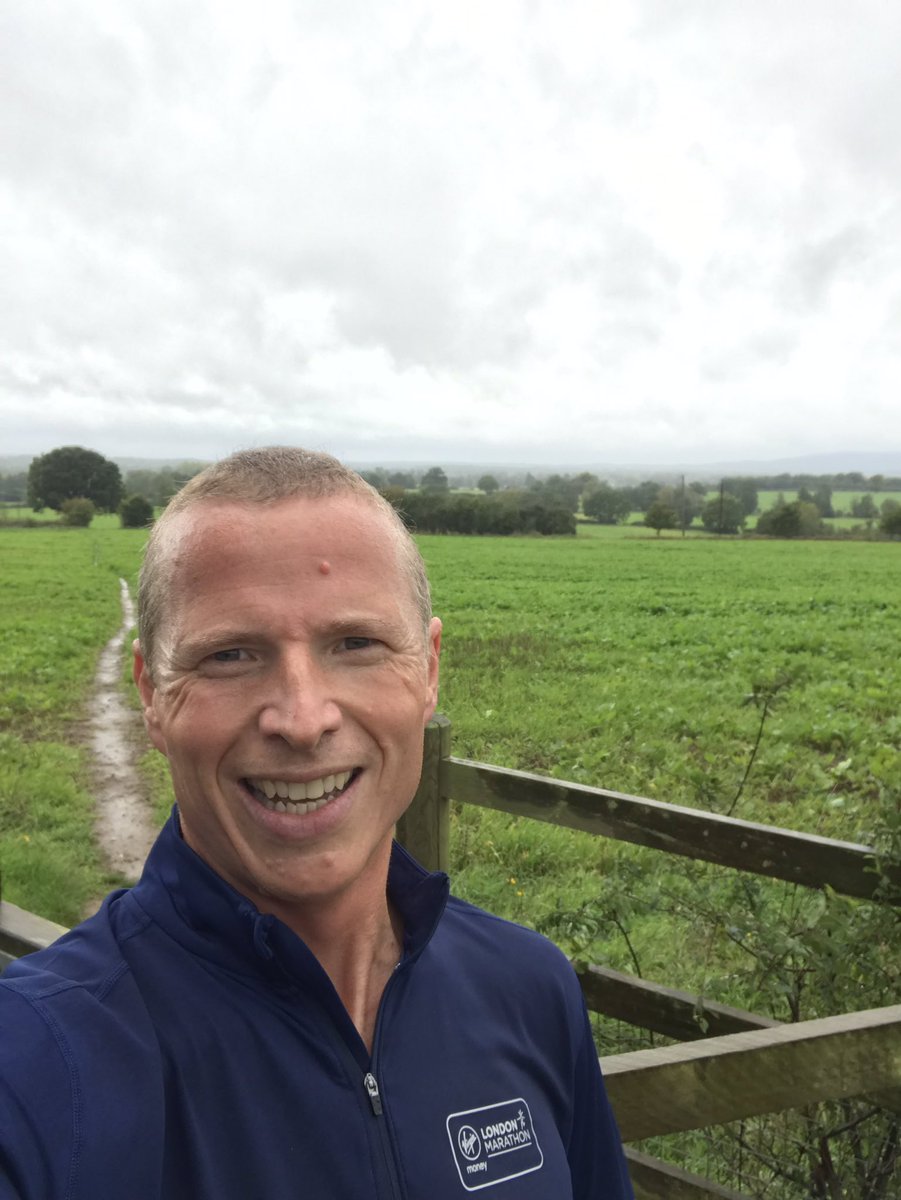 stuartsfia's tweet image. I do like a run in the rain and mud - takes your mind off the running! Also gave the London Marathon rejection top a try out, but still a bit warm for that for me - should be good for @RU2C . #TeamMercer #merceractive #MMRun 166
